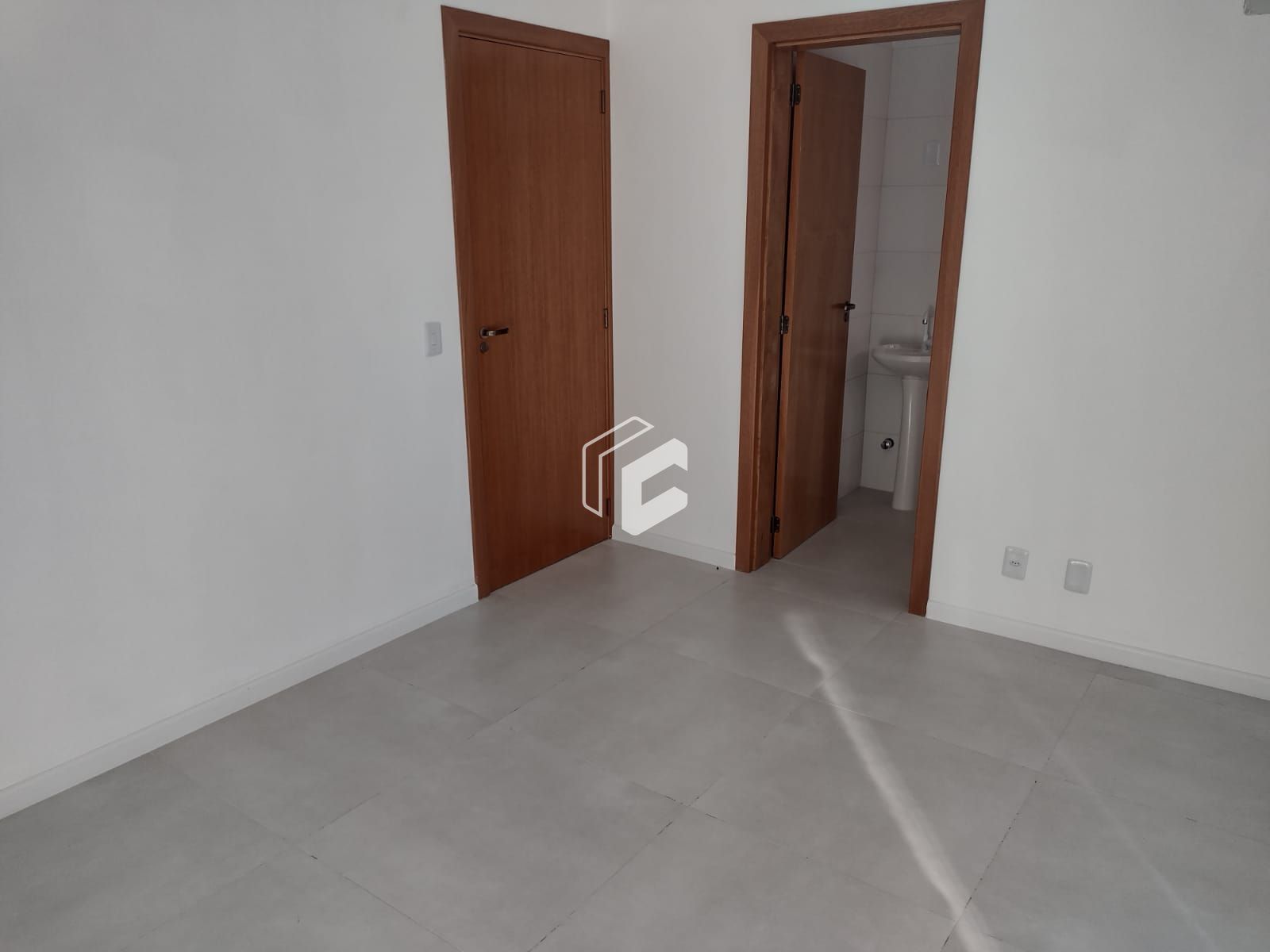 Apartamento à venda com 2 quartos, 60m² - Foto 21