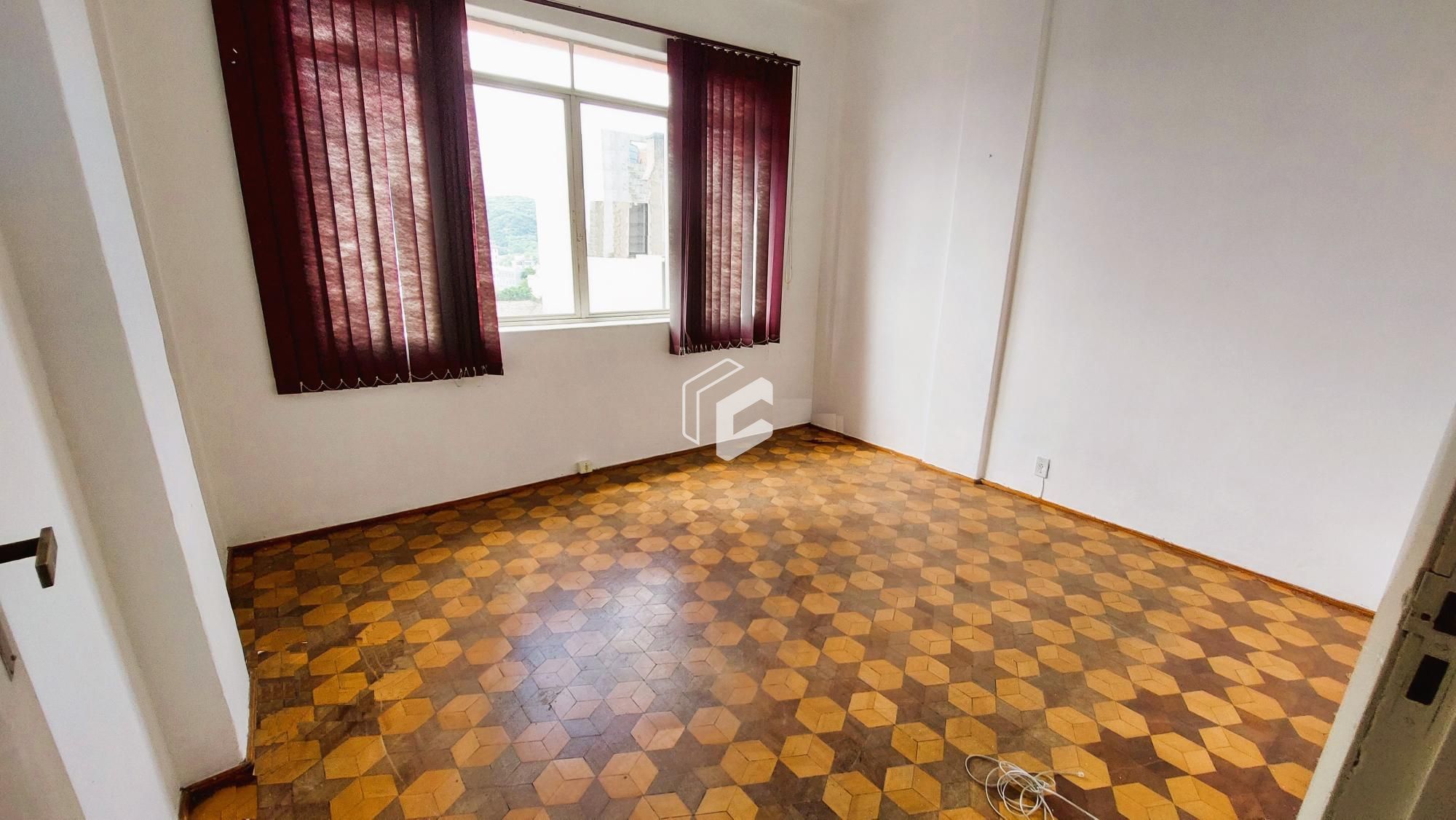 Apartamento para alugar com 3 quartos, 100m² - Foto 4