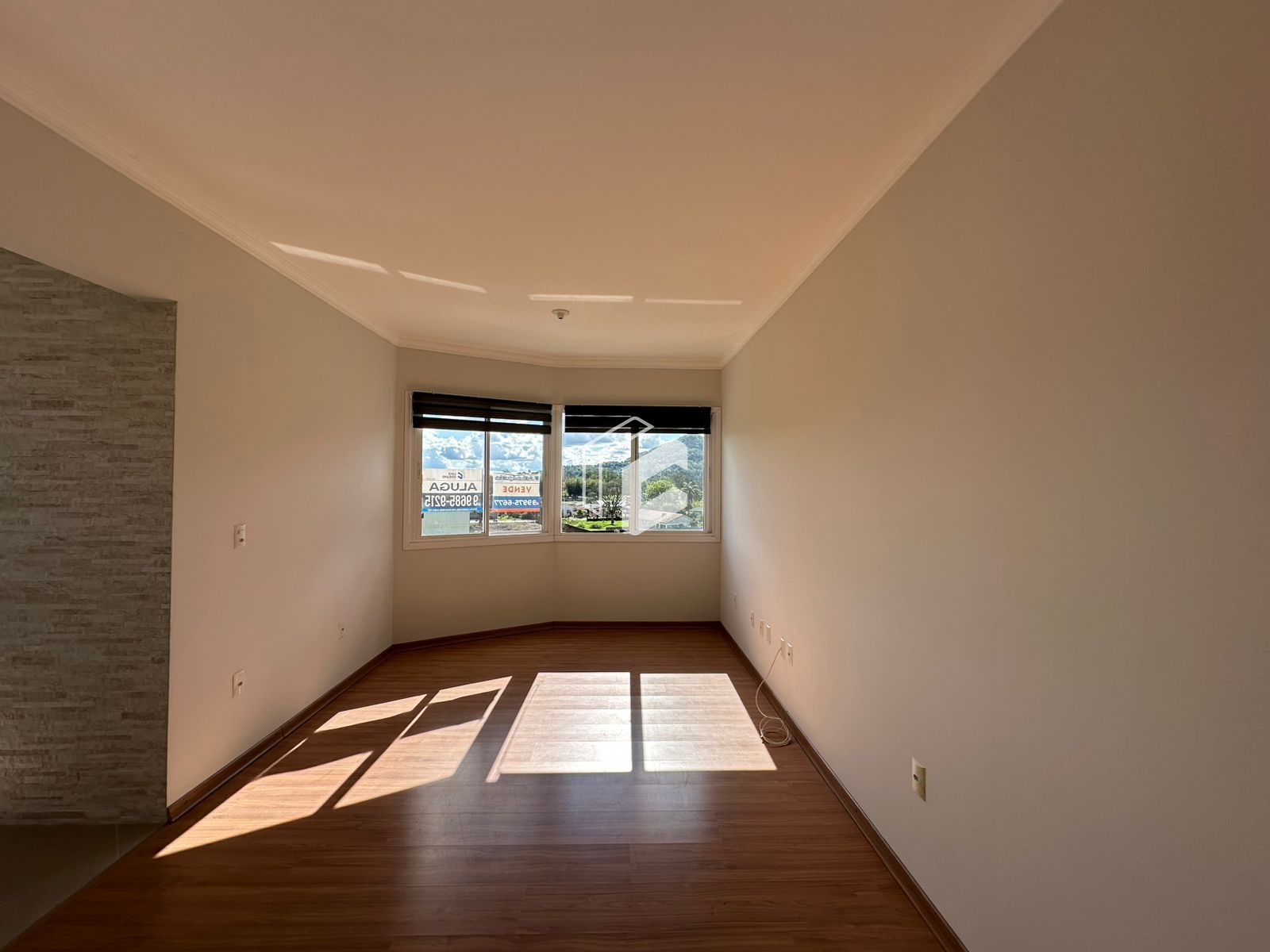 Apartamento à venda com 2 quartos, 66m² - Foto 3