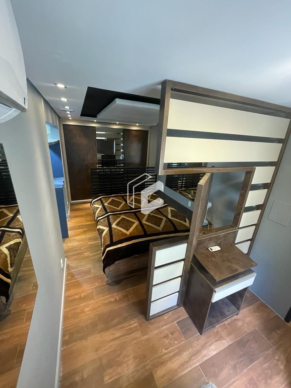 Apartamento, 1 quarto, 27 m² - Foto 1