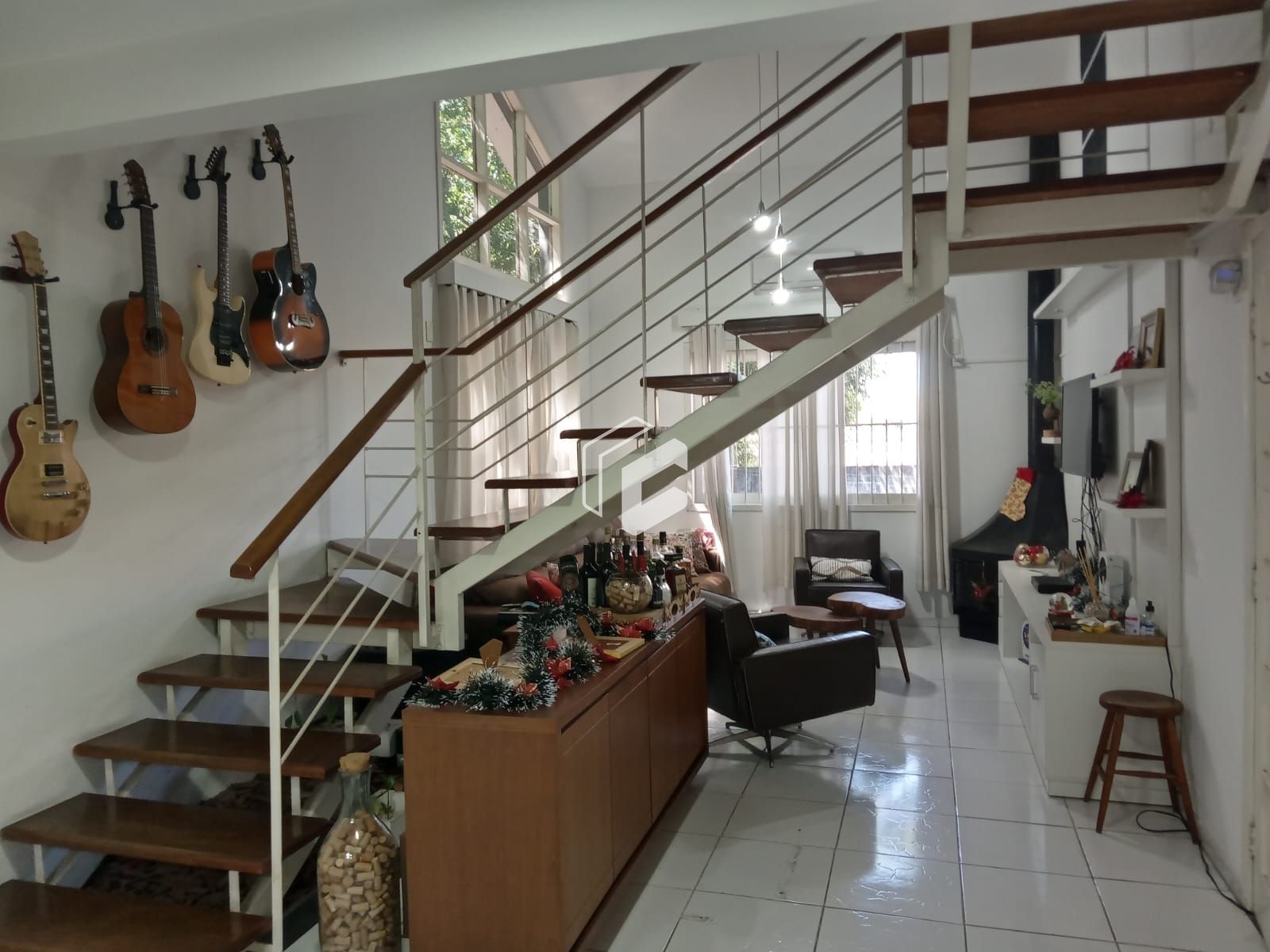 Casa à venda com 3 quartos, 166m² - Foto 9