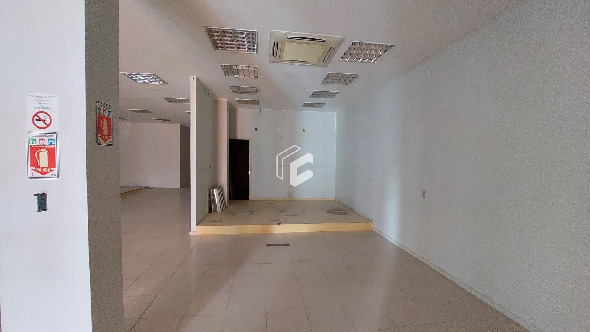 Loja-Salão para alugar com 8 quartos, 400m² - Foto 6