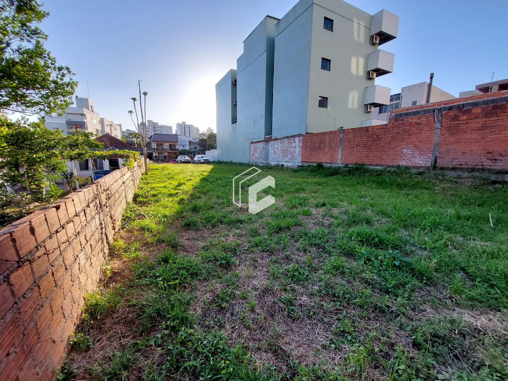 Terreno à venda, 594m² - Foto 2