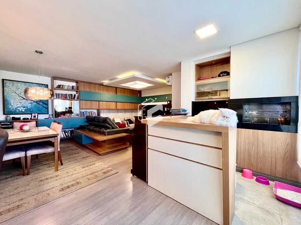 Apartamento à venda com 3 quartos, 123m² - Foto 1