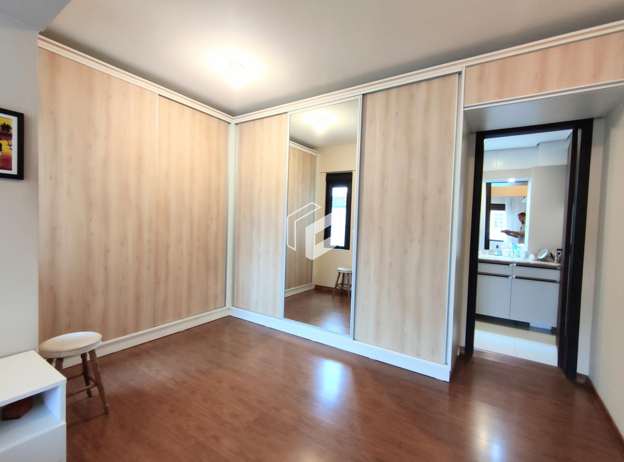 Apartamento à venda com 3 quartos, 196m² - Foto 23