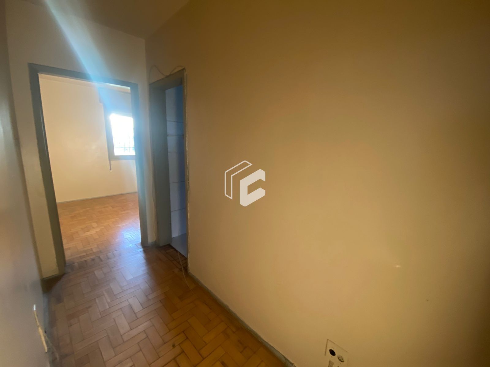 Apartamento para alugar com 3 quartos, 121m² - Foto 2