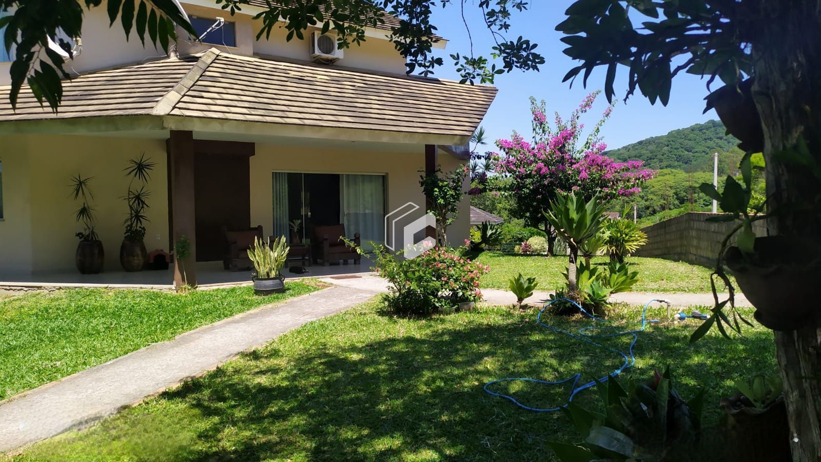 Casa, 4 quartos, 320 m² - Foto 2