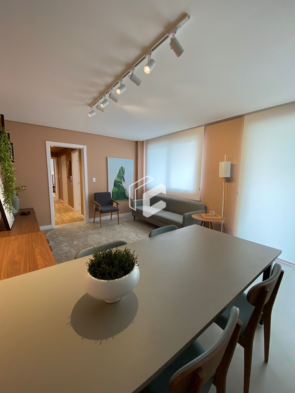 Apartamento à venda com 2 quartos, 94m² - Foto 7