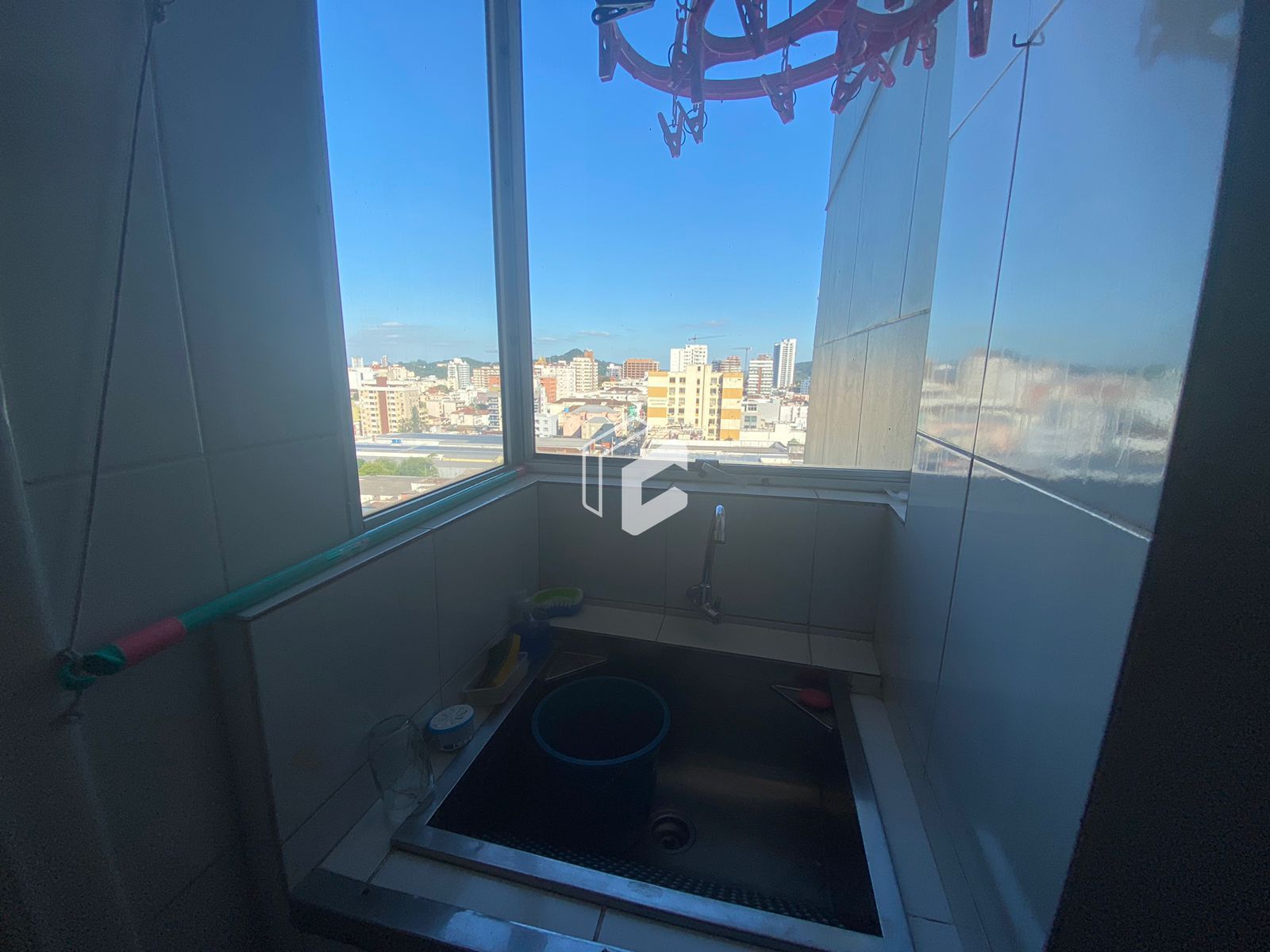 Apartamento para alugar com 3 quartos, 120m² - Foto 4