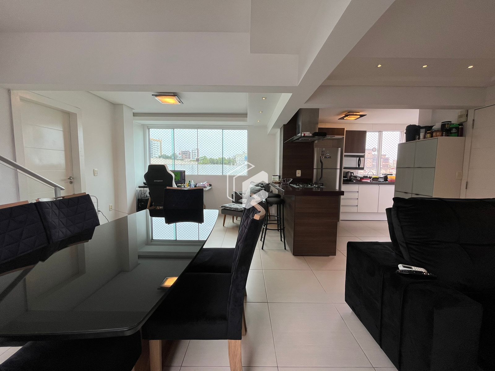 Cobertura, 3 quartos, 177 m² - Foto 2