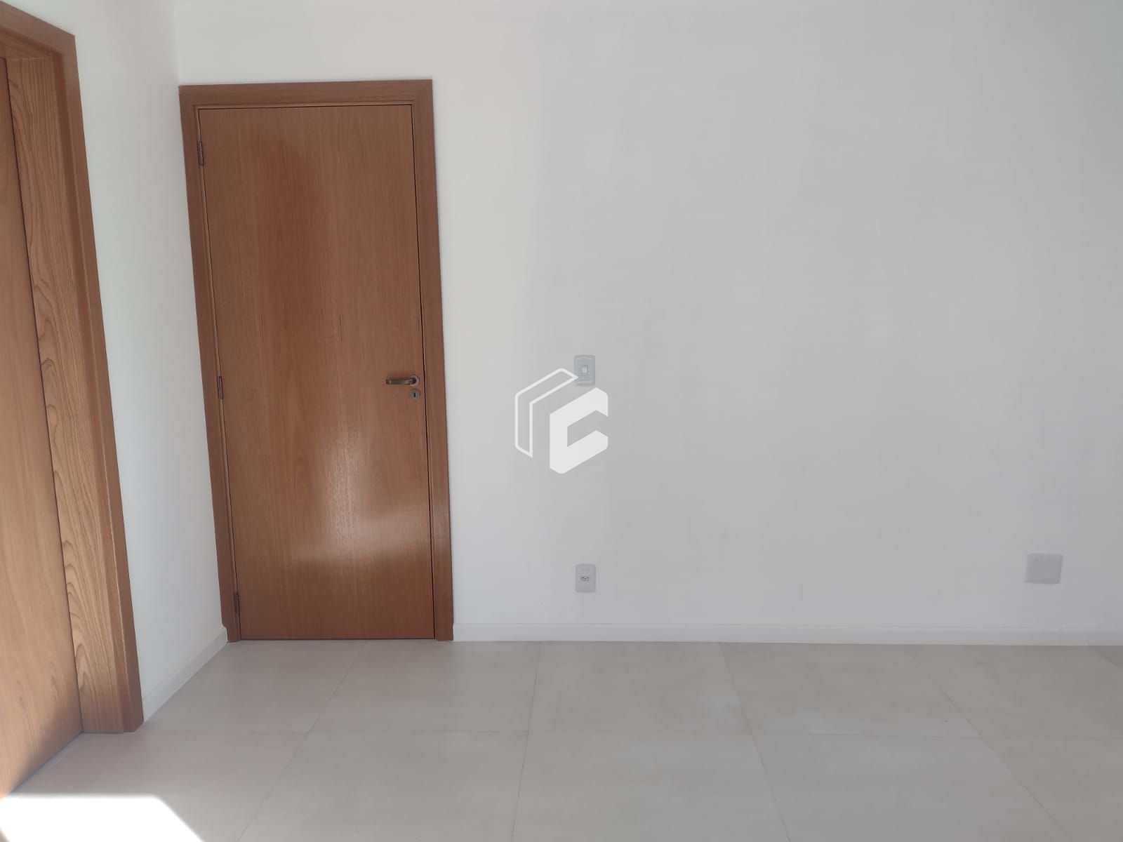 Apartamento à venda com 2 quartos, 60m² - Foto 20