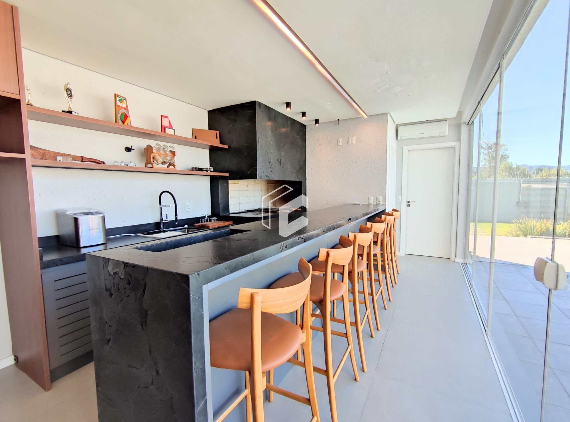 Casa, 3 quartos, 341 m² - Foto 8