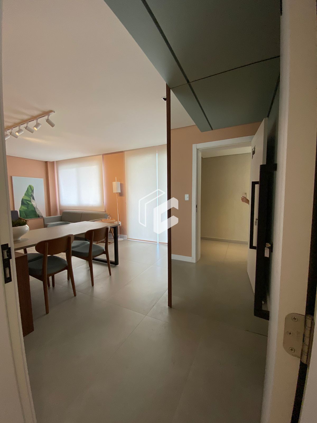 Apartamento à venda com 2 quartos, 94m² - Foto 5