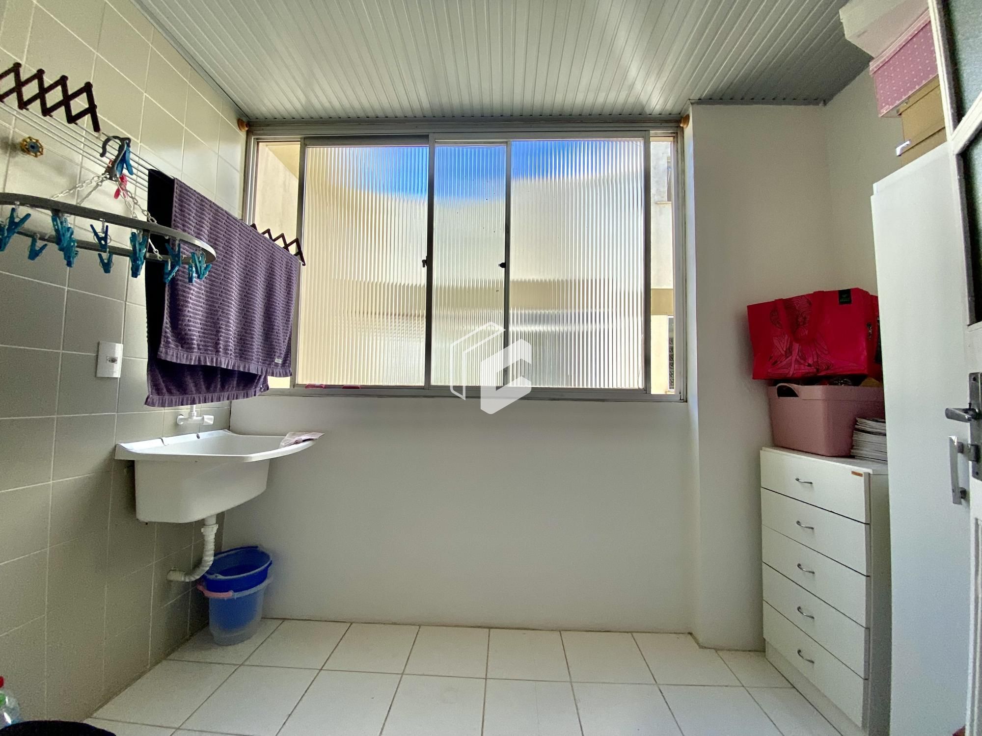 Cobertura à venda com 2 quartos, 150m² - Foto 4