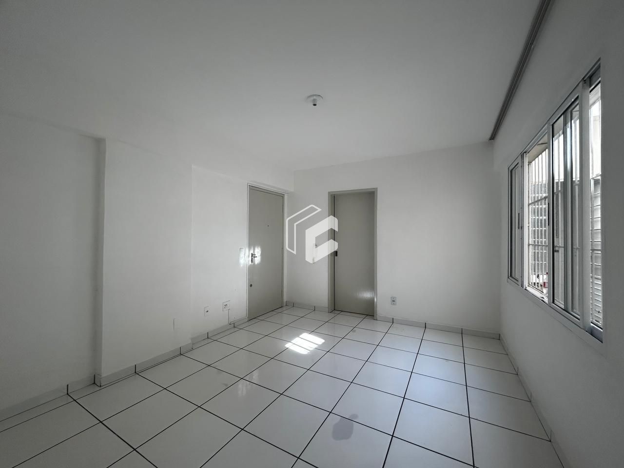 Apartamento à venda com 3 quartos, 76m² - Foto 3