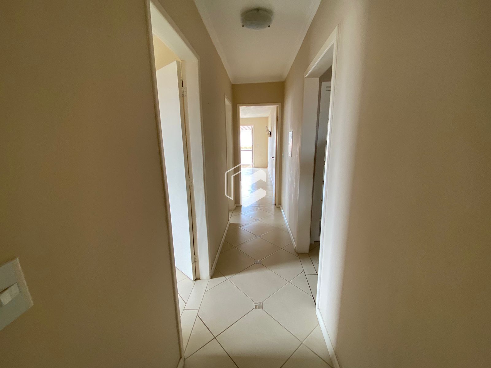 Apartamento à venda com 3 quartos, 154m² - Foto 7