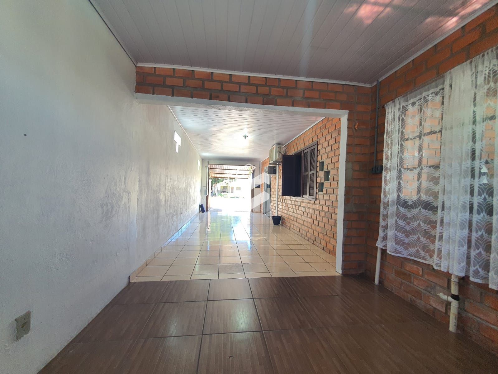 Casa à venda com 3 quartos, 180m² - Foto 7