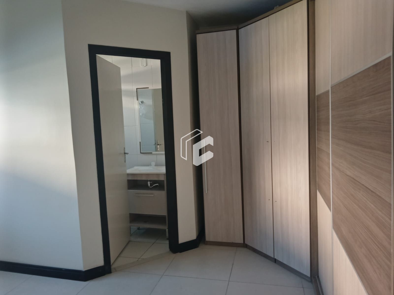 Casa à venda com 5 quartos, 320m² - Foto 17