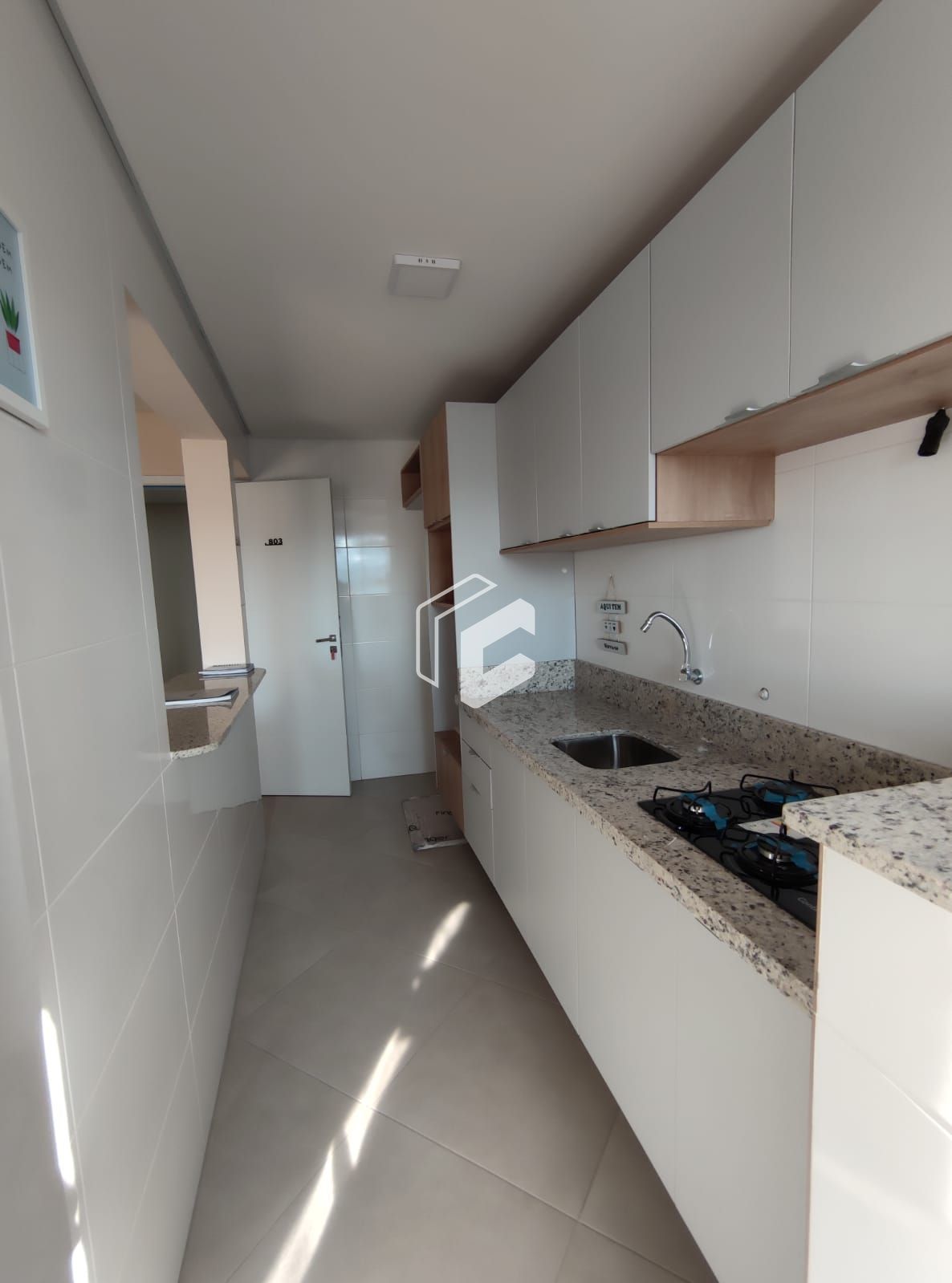 Apartamento à venda com 1 quarto, 42m² - Foto 8