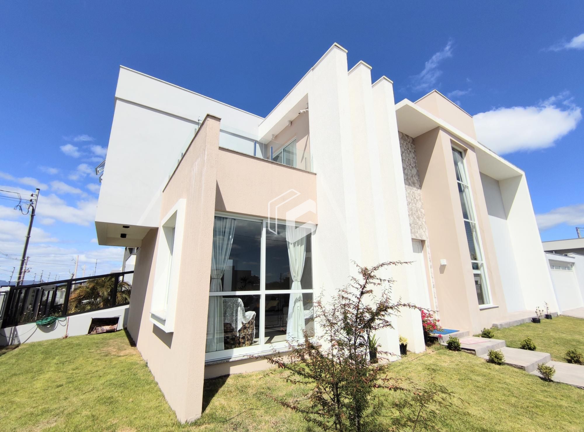 Casa, 4 quartos, 244 m² - Foto 1