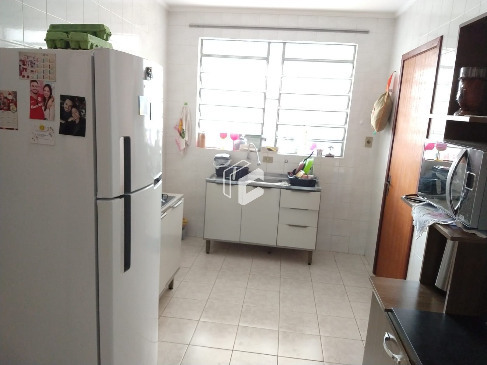 Apartamento à venda com 2 quartos, 79m² - Foto 4