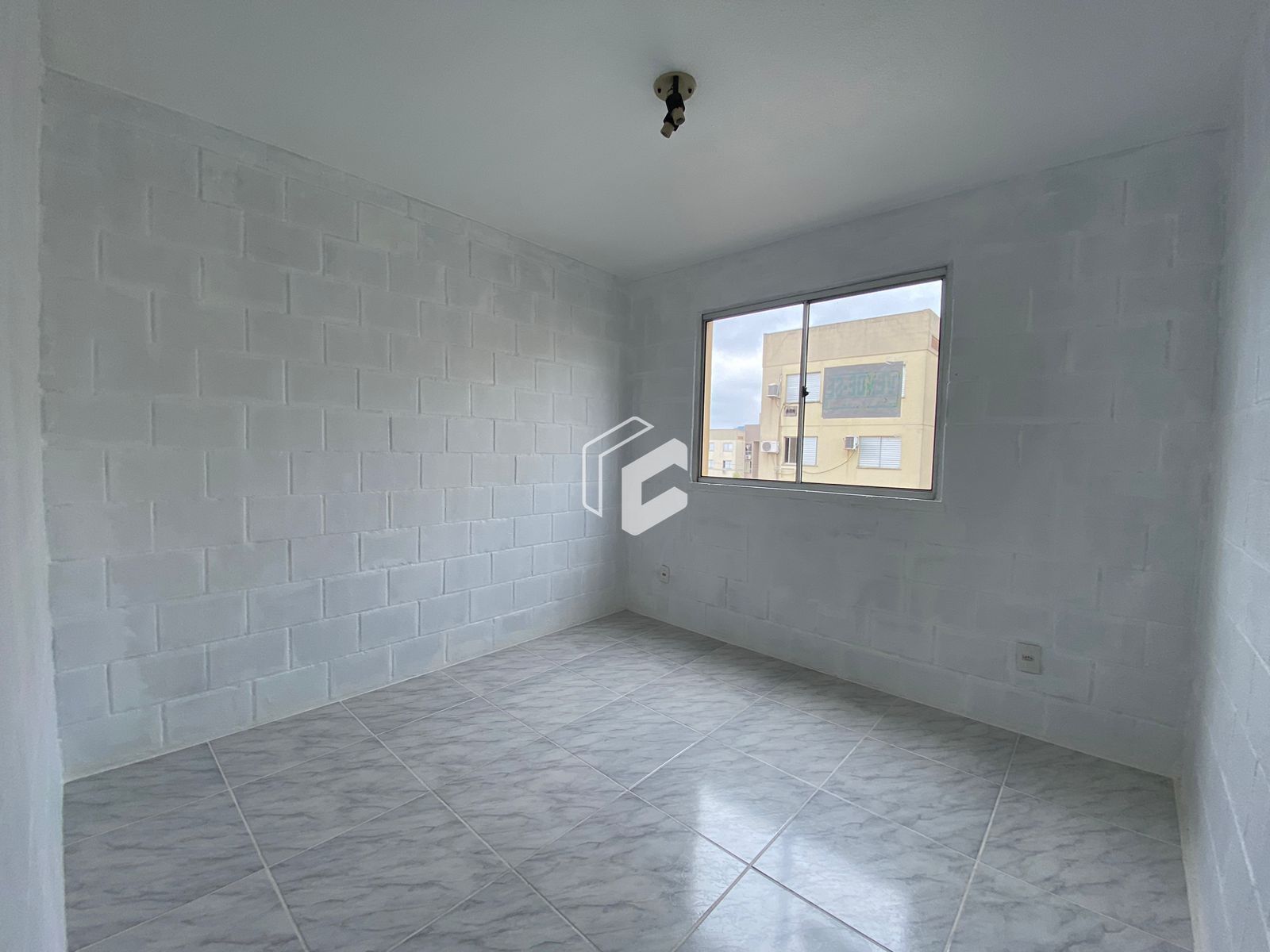 Apartamento à venda com 2 quartos, 44m² - Foto 4