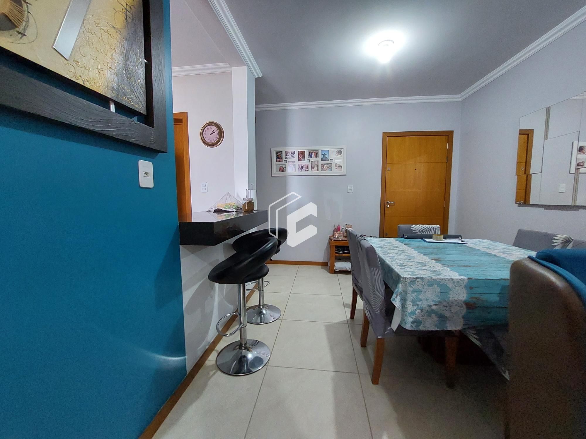 Apartamento à venda com 2 quartos, 75m² - Foto 5