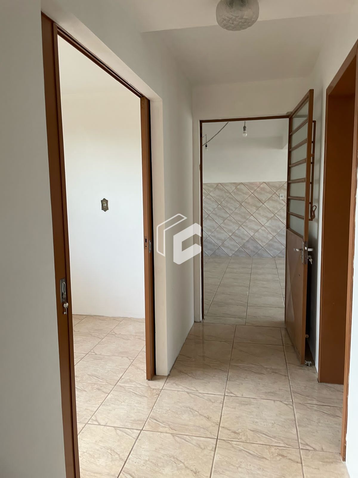 Casa à venda com 4 quartos, 241m² - Foto 8