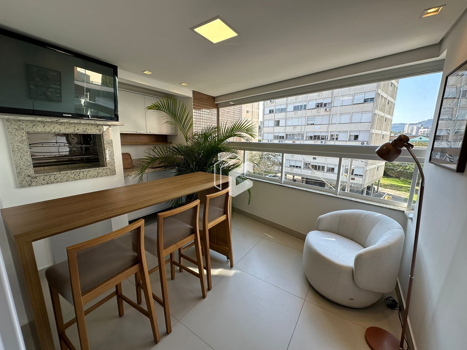 Apartamento à venda com 3 quartos, 116m² - Foto 6