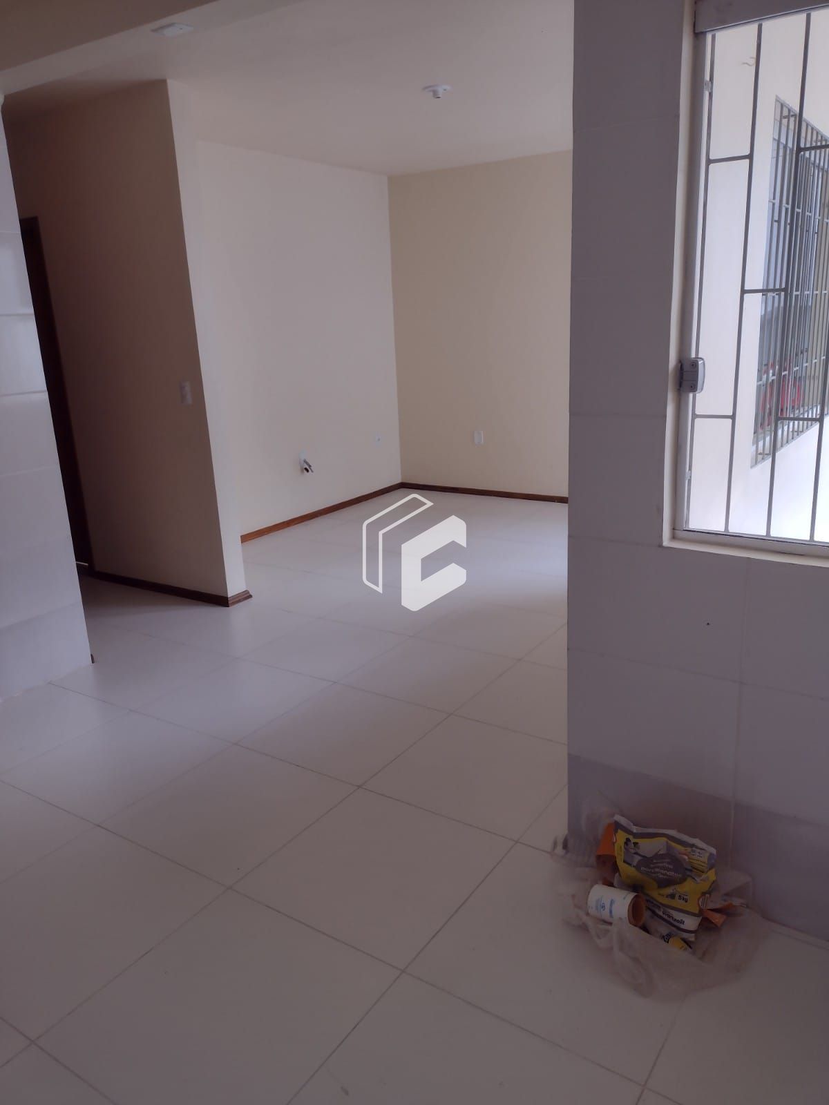 Apartamento à venda com 2 quartos, 73m² - Foto 1