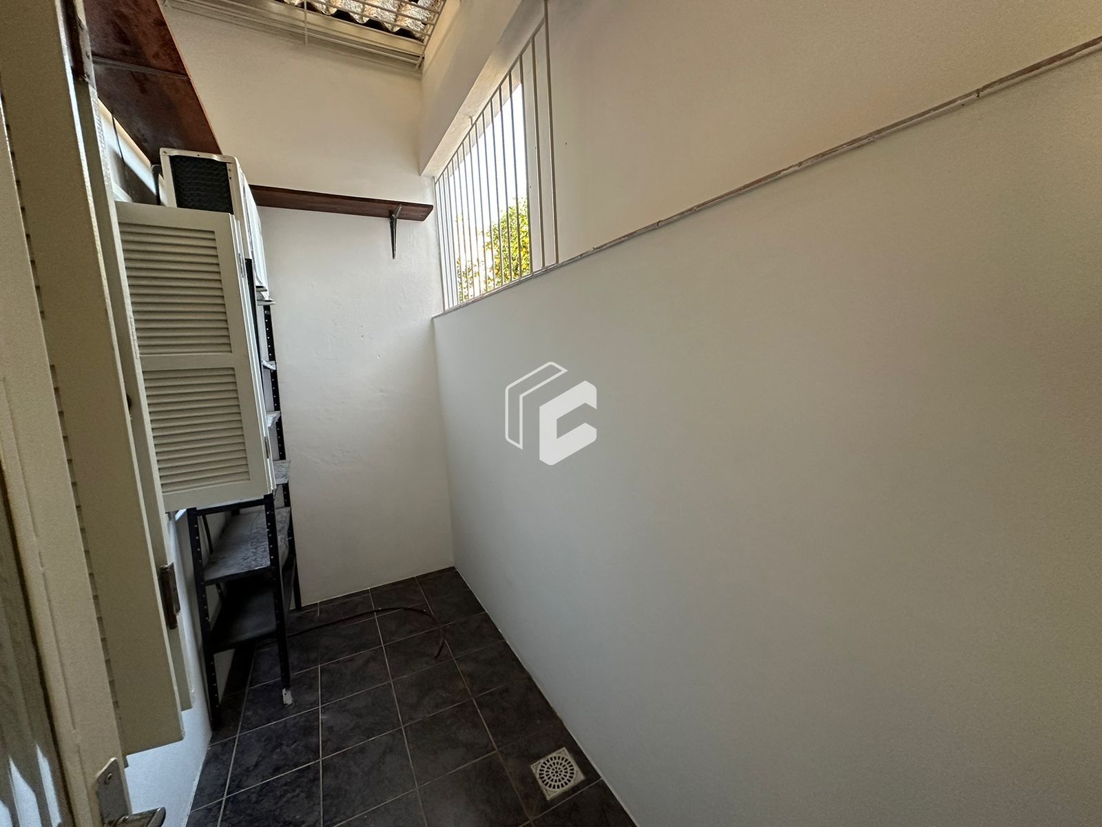 Casa à venda com 4 quartos, 164m² - Foto 6