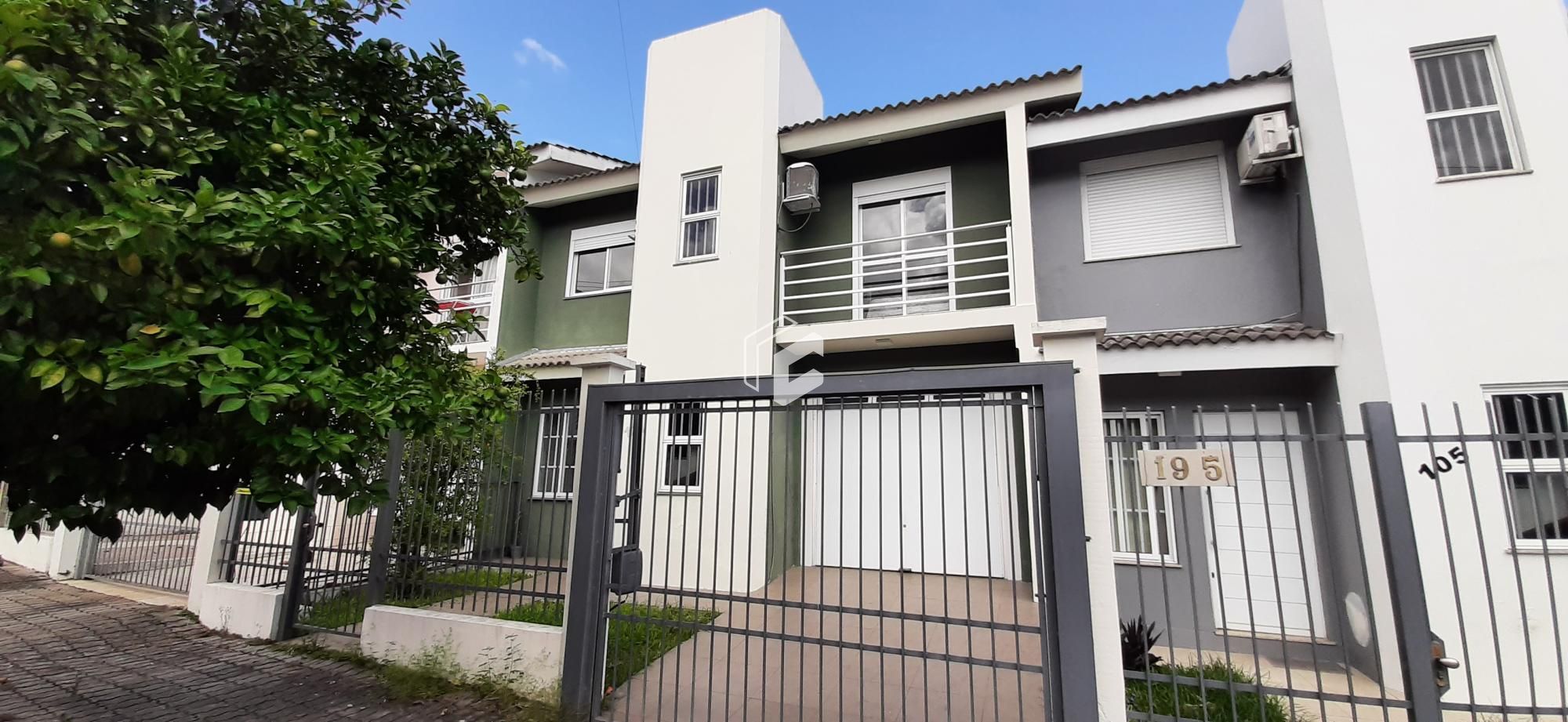 Casa, 3 quartos, 96 m² - Foto 1