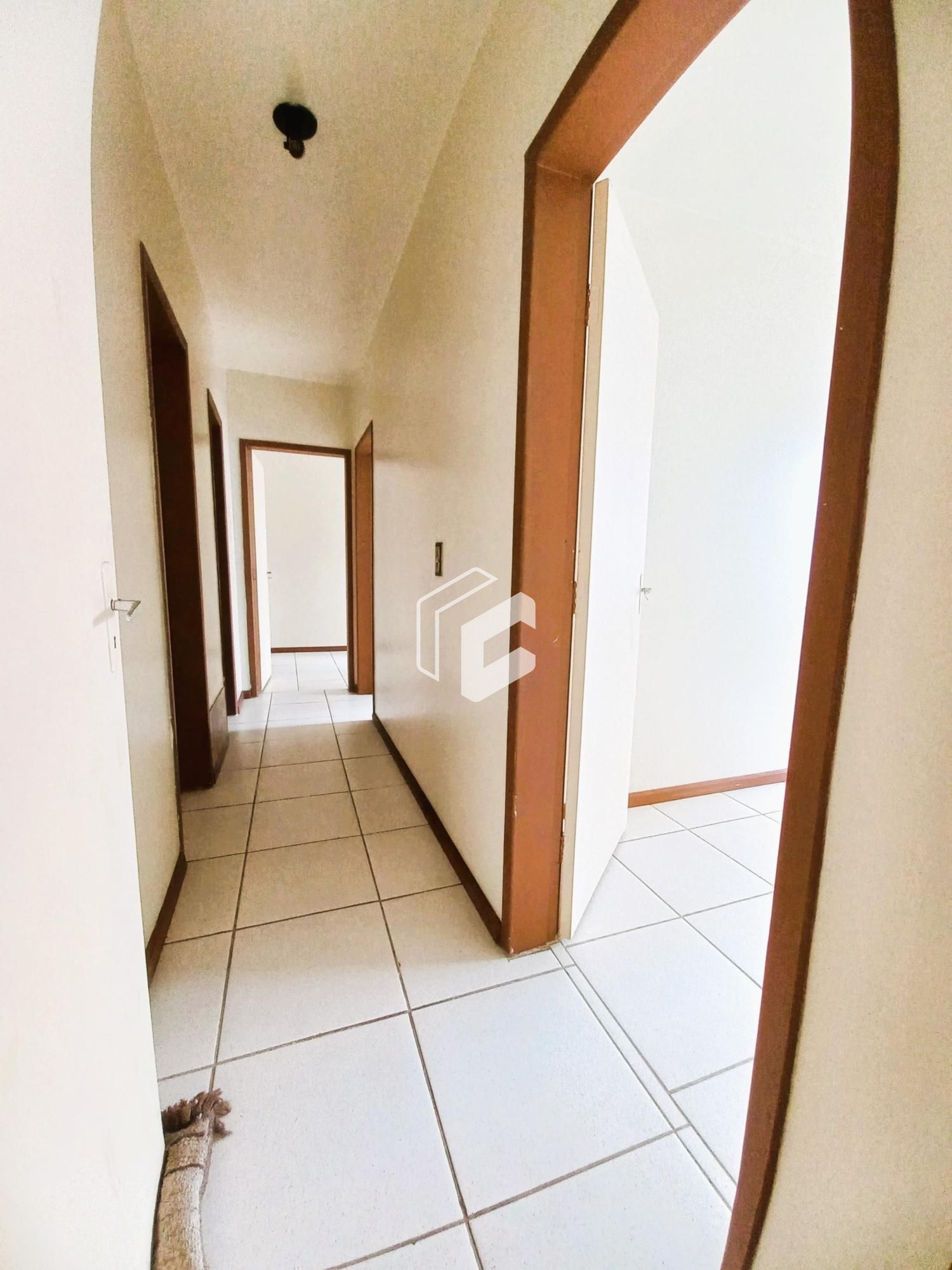 Apartamento para alugar com 3 quartos, 80m² - Foto 2