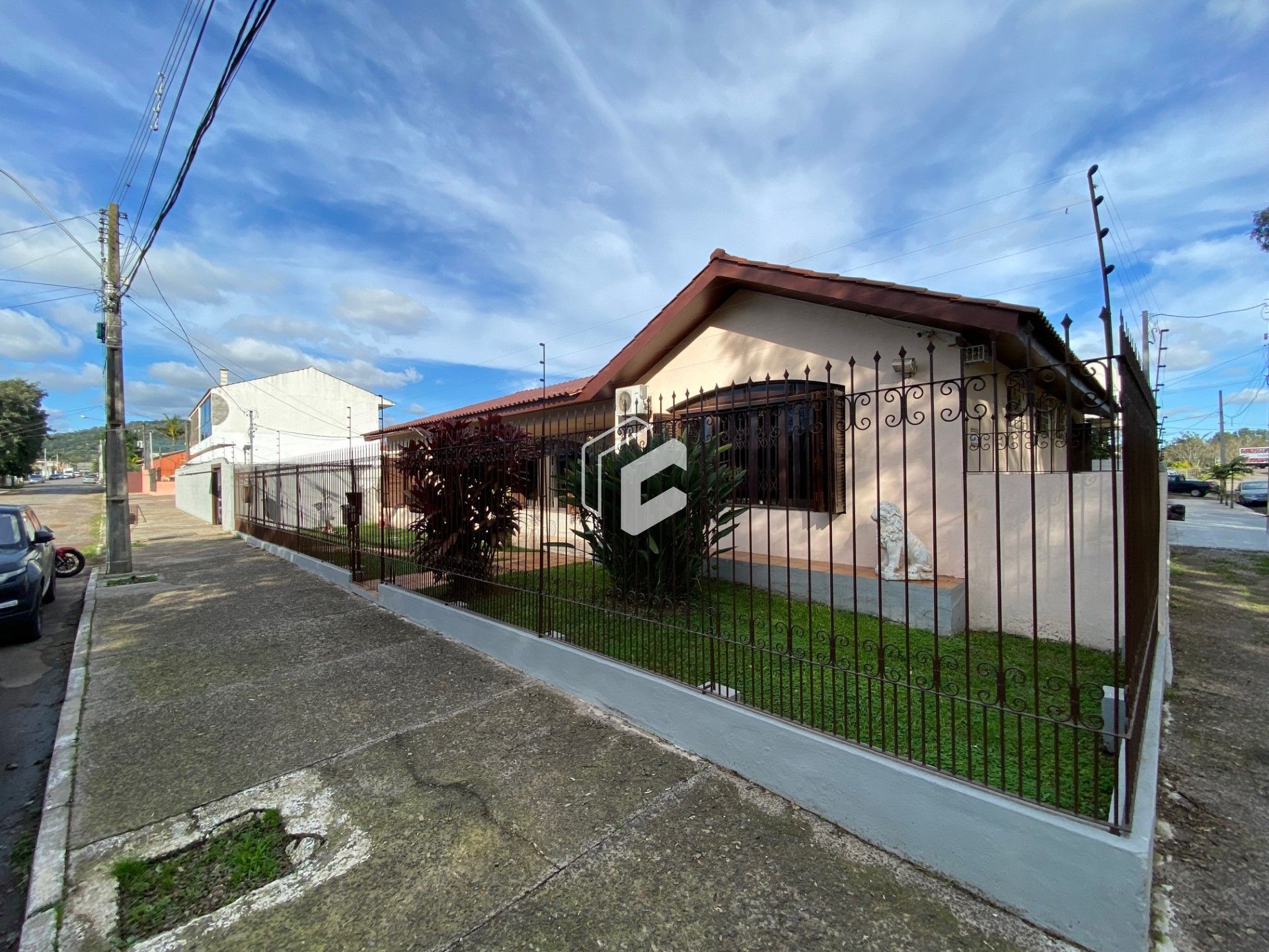 Casa à venda na Rua Conselheiro Pereyron, Uglione em Santa Maria, RS