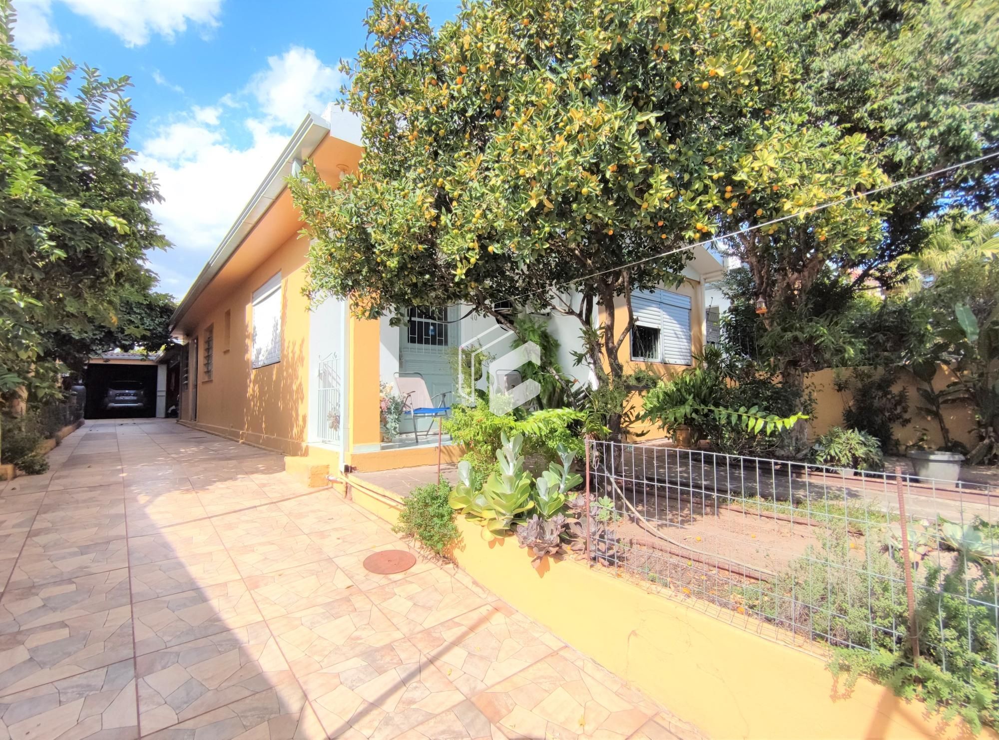 Casa, 2 quartos, 180 m² - Foto 1