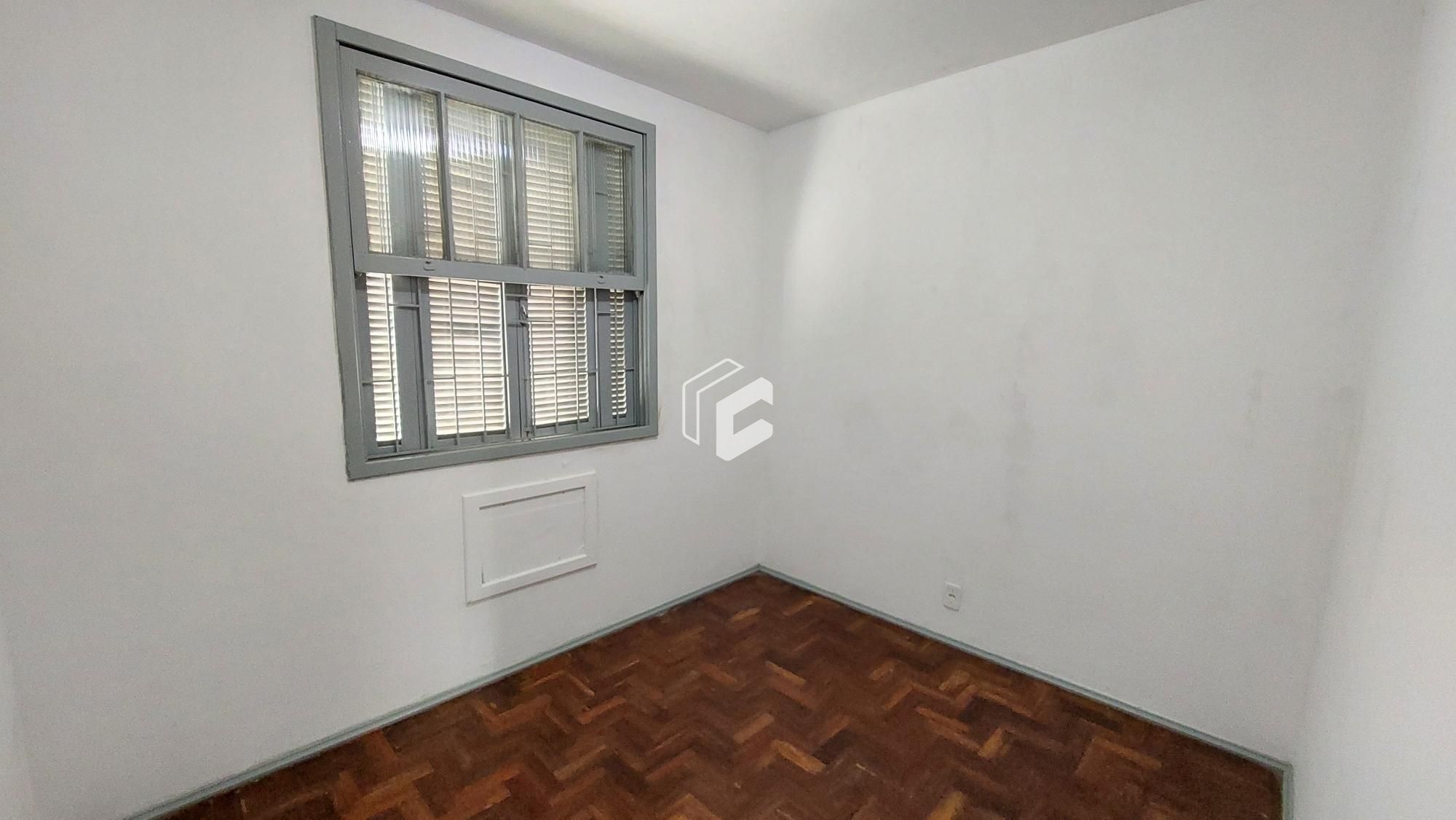 Apartamento para alugar com 3 quartos, 80m² - Foto 4