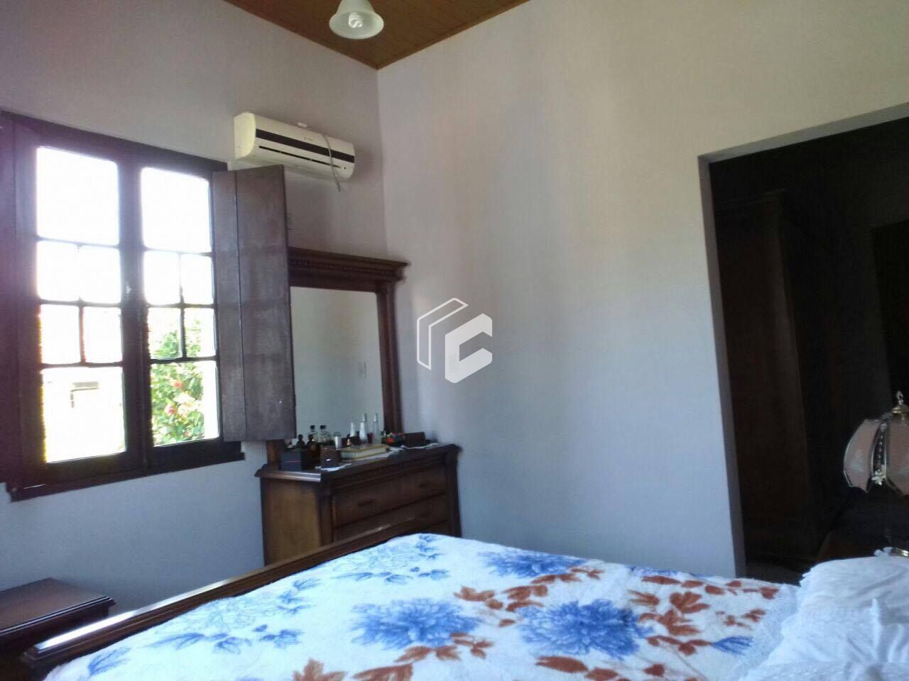 Casa à venda com 5 quartos, 140m² - Foto 13