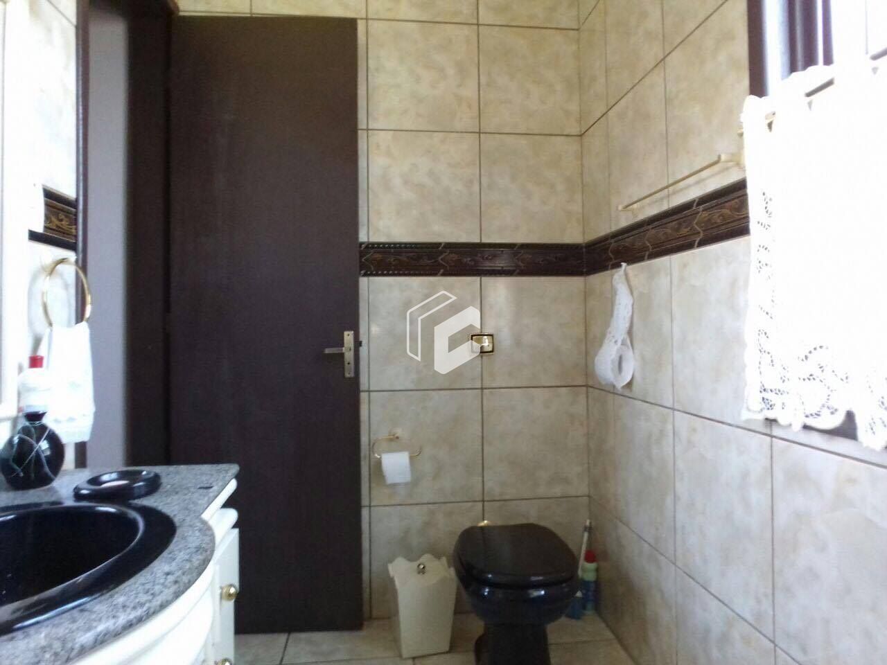 Casa à venda com 5 quartos, 140m² - Foto 11