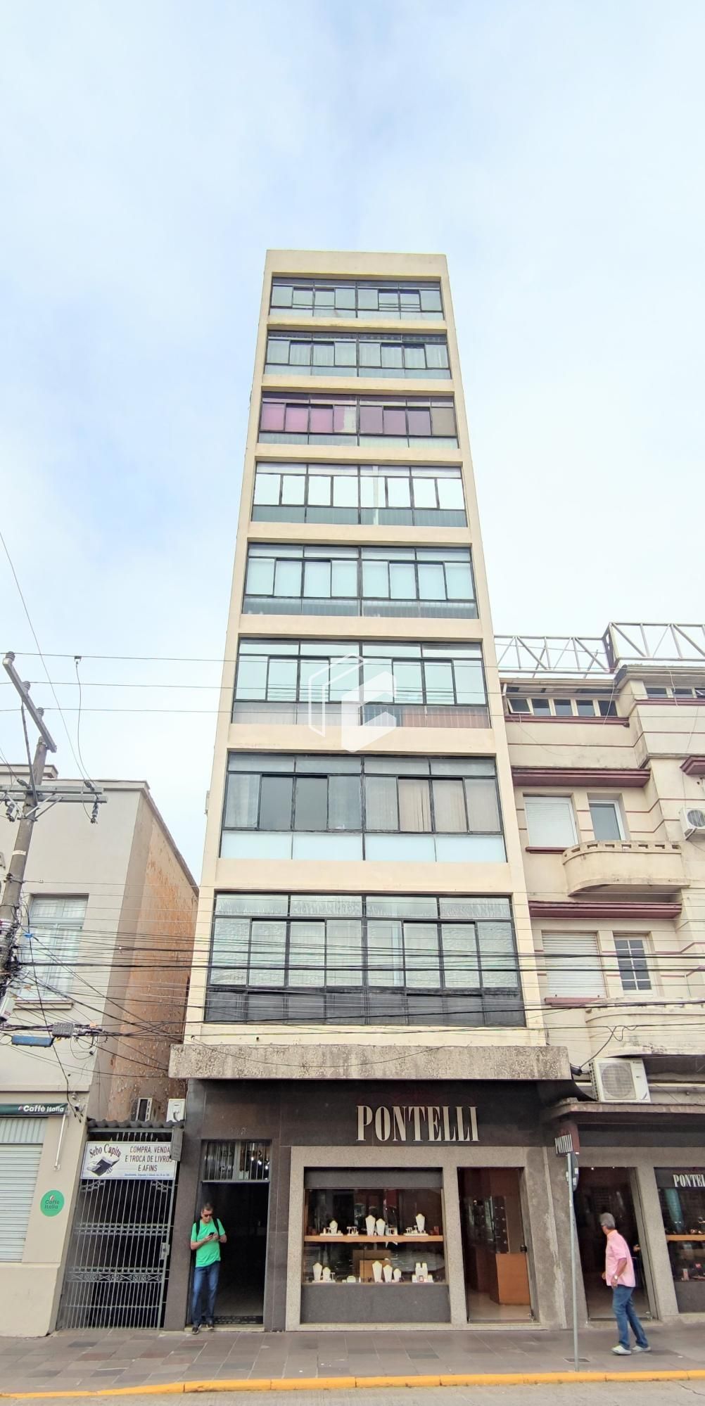 Sala-Conjunto, 258 m² - Foto 1