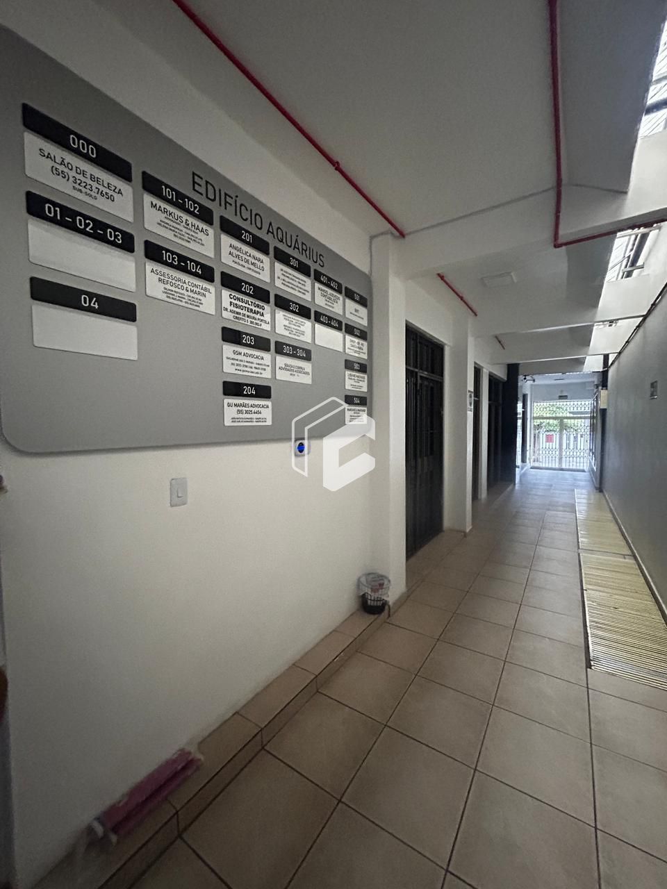 Conjunto Comercial-Sala à venda com 3 quartos, 45m² - Foto 1