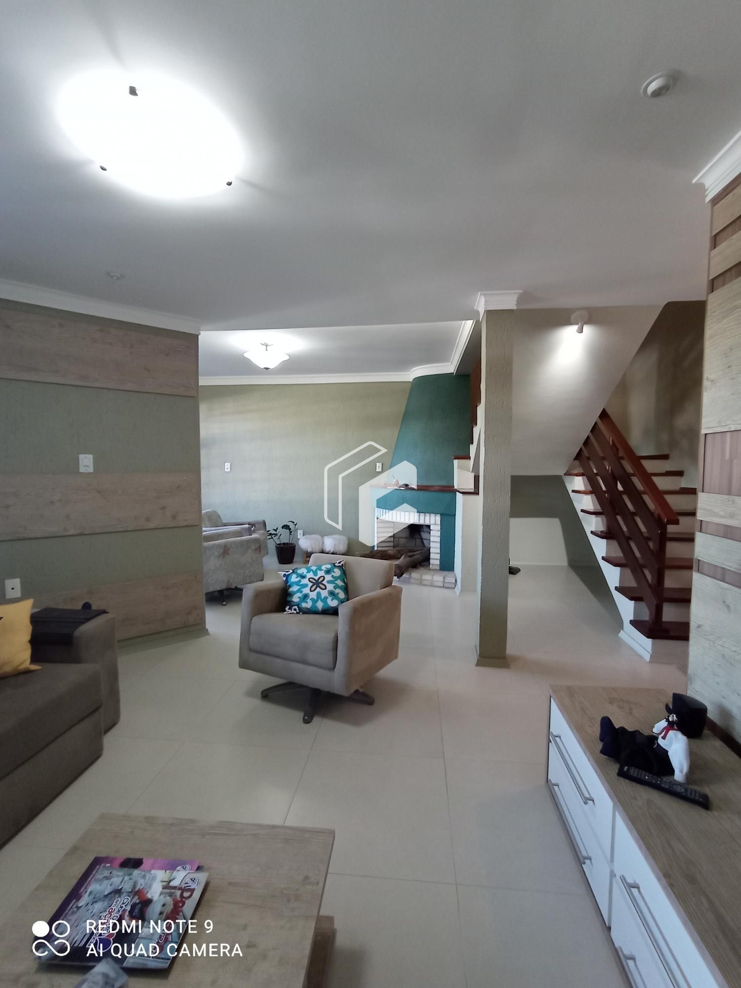 Casa à venda com 3 quartos, 193m² - Foto 6