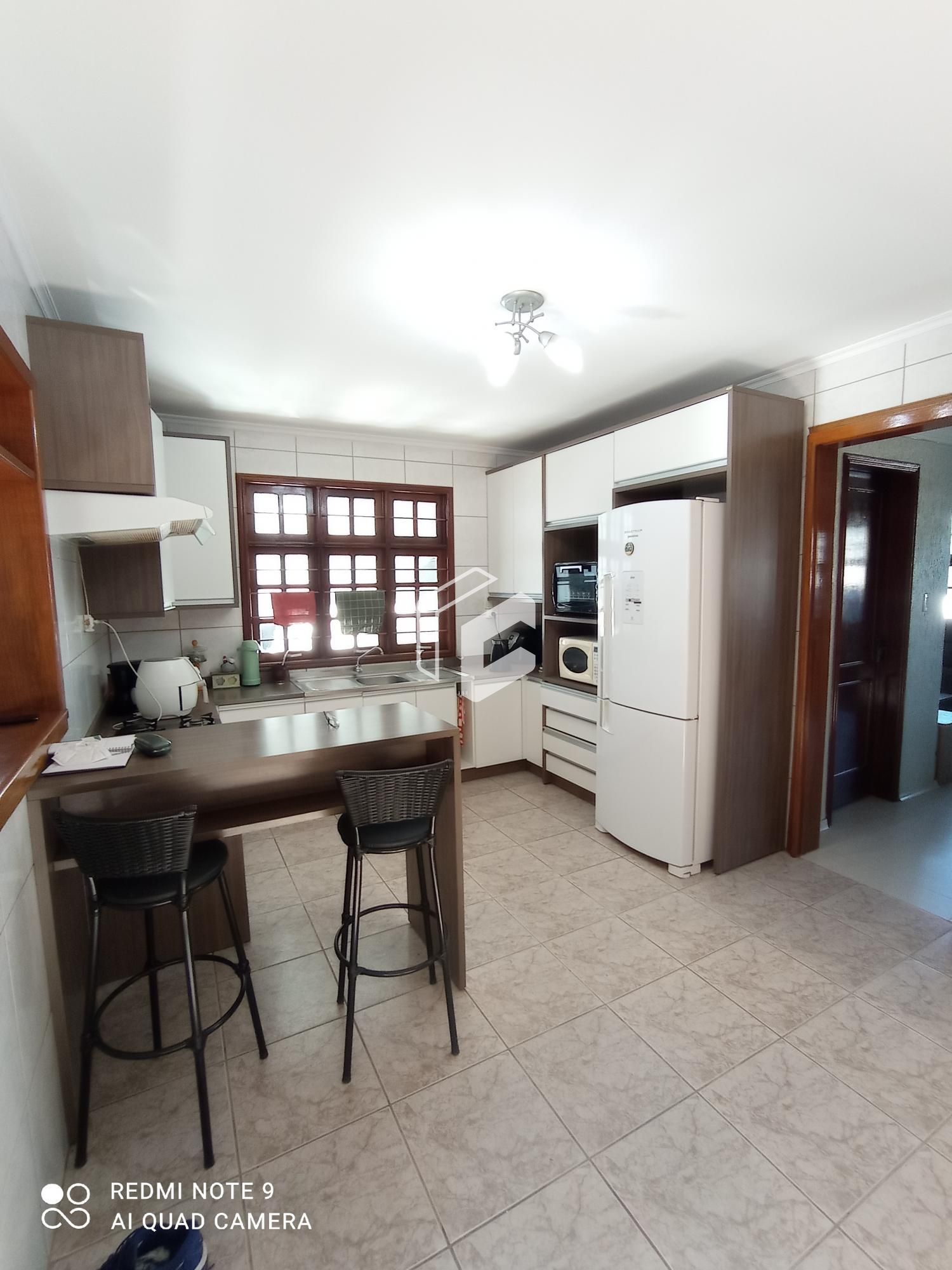 Casa à venda com 3 quartos, 193m² - Foto 11