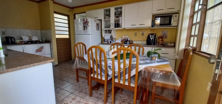 Casa à venda com 3 quartos, 90m² - Foto 12