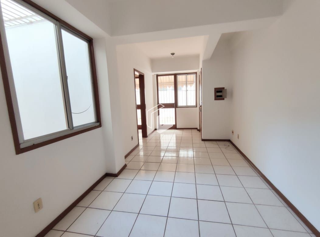 Apartamento para alugar com 2 quartos, 83m² - Foto 2