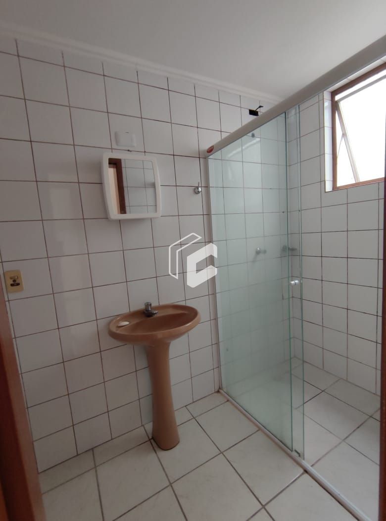 Apartamento para alugar com 2 quartos, 83m² - Foto 8