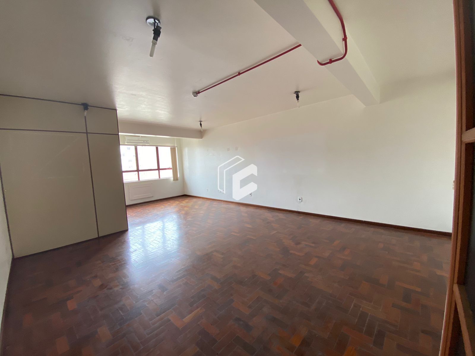 Conjunto Comercial-Sala à venda com 1 quarto, 40m² - Foto 4