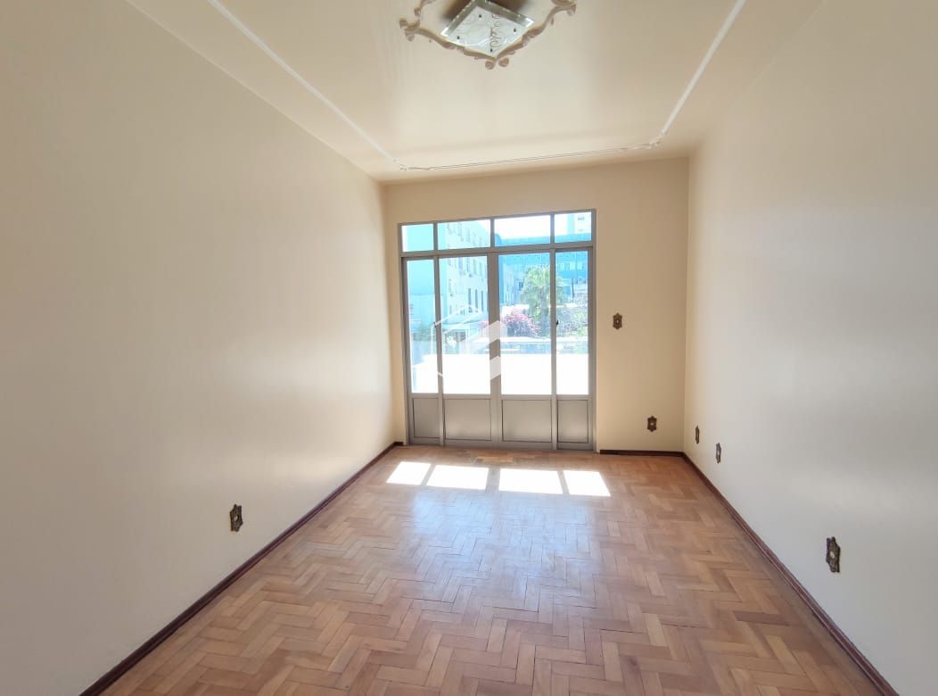 Apartamento para alugar com 2 quartos, 71m² - Foto 3