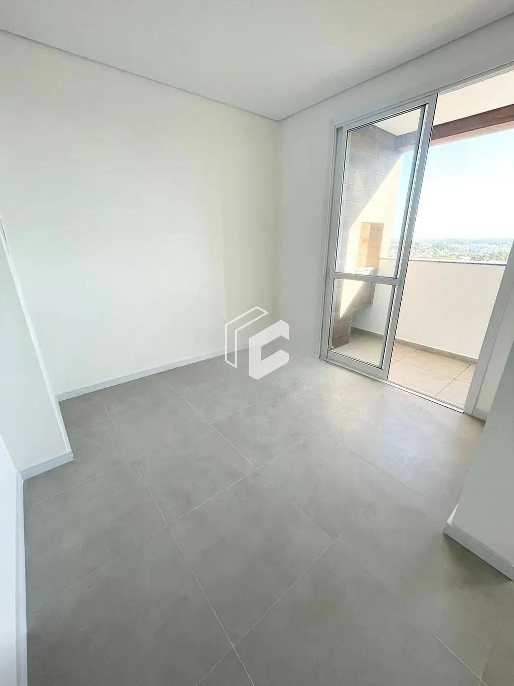 Apartamento à venda com 2 quartos, 60m² - Foto 7