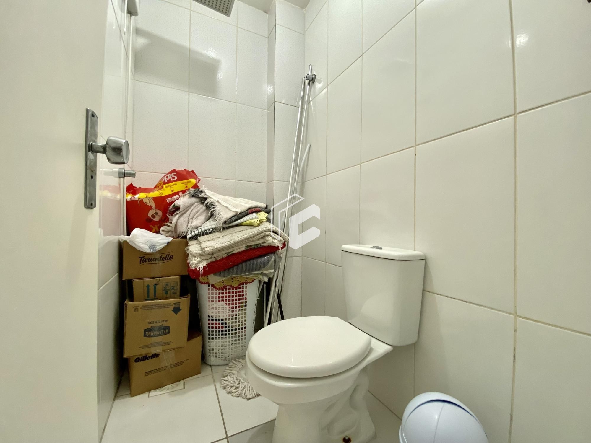 Apartamento para alugar com 3 quartos, 142m² - Foto 12