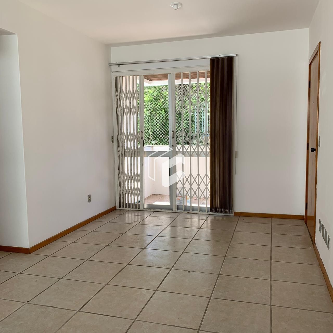 Apartamento à venda com 2 quartos, 71m² - Foto 5